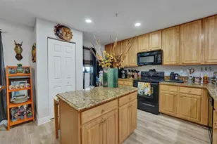 617 SW 2nd Dr, Pompano Beach, FL 33060 - Photo 5