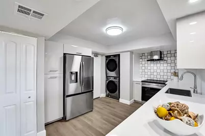 3200 Port Royale Drive #905, Fort Lauderdale, FL 33308 - Photo 9