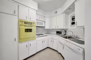 3600 Galt Ocean Dr, Fort Lauderdale, FL 33308 - Photo 23