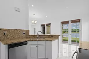 916 Savannah Falls Dr, Weston, FL 33327 - Photo 7