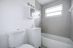 750 NW 56th St, Miami, FL 33127 - Photo 11
