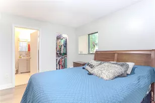 10675 W Clairmont Cir, Fort Lauderdale, FL 33321 - Photo 11