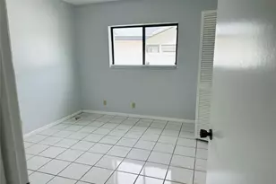 13309 NW 8th Ct, Sunrise, FL 33325 - Photo 9