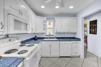 7460 SW 42nd Court, Davie, FL 33314 - Photo 17