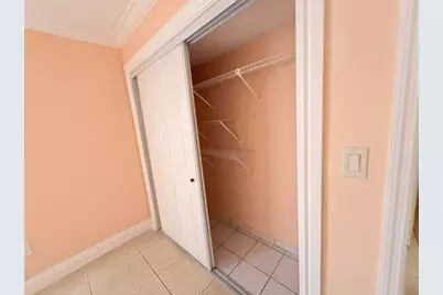 2760 W 62nd Place #203, Hialeah, FL 33016 - Photo 15