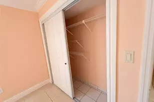 2760 W 62nd Pl, Hialeah, FL 33016 - Photo 15