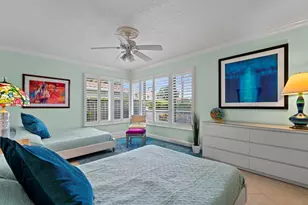 2325 Barcelona Dr, Fort Lauderdale, FL 33301 - Photo 35