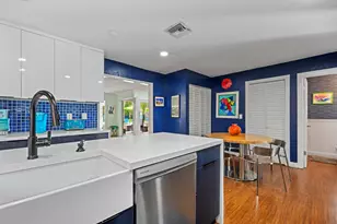 2325 Barcelona Dr, Fort Lauderdale, FL 33301 - Photo 21