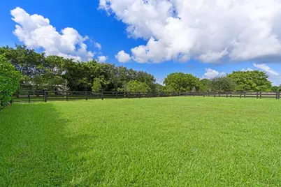 14363 Draft Horse Lane, Wellington, FL 33414 - Photo 3