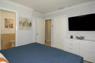 21 NE 57th Ct, Fort Lauderdale, FL 33334 - Photo 11