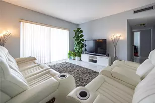 3850 Washington St, Hollywood, FL 33021 - Photo 5