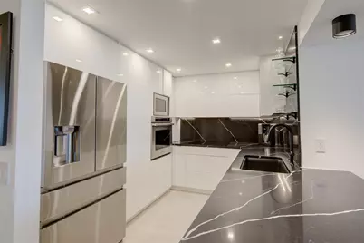 1 Las Olas Circle #404, Fort Lauderdale, FL 33316 - Photo 17