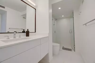 1 Las Olas Circle #404, Fort Lauderdale, FL 33316 - Photo 23