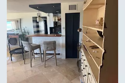 300 Oregon Street #401, Hollywood, FL 33019 - Photo 9