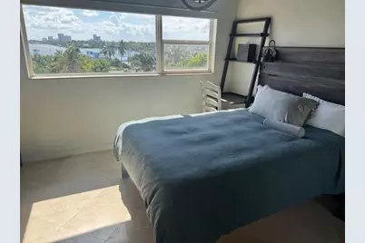 300 Oregon Street #401, Hollywood, FL 33019 - Photo 17