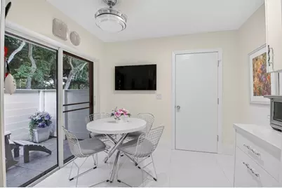 19452 Waters Reach Lane 305 Lane #305, Boca Raton, FL 33434 - Photo 11