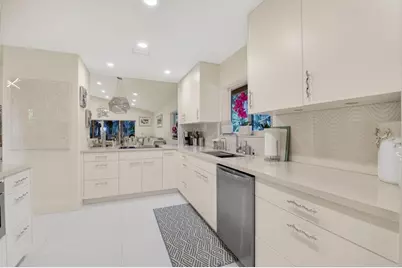 19452 Waters Reach Lane 305 Lane #305, Boca Raton, FL 33434 - Photo 7