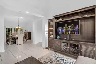 699 Spinnaker, Weston, FL 33326 - Photo 5