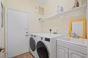 16332 N Segovia Circle, Fort Lauderdale, FL 33331 - Photo 57