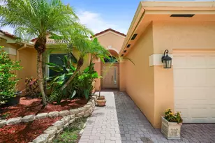 16332 N Segovia Circle, Fort Lauderdale, FL 33331 - Photo 7