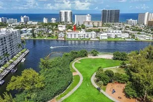 1110 N Riverside Dr, Pompano Beach, FL 33062 - Photo 11