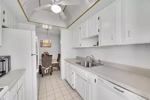 1110 N Riverside Dr, Pompano Beach, FL 33062 - Photo 33