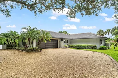 10158 SE Acorn Way, Jupiter, FL 33469 - Photo 1