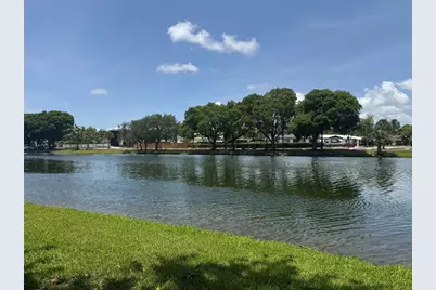 1100 NE 182nd Street, Miami, FL 33162 - Photo 7