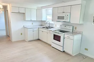 5400 SE Jack Ave, Stuart, FL 34997 - Photo 5