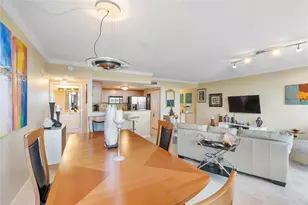 2011 N Ocean Blvd, Fort Lauderdale, FL 33305 - Photo 11