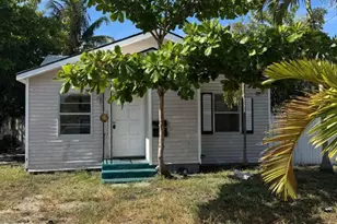 2127 Cleveland St, Hollywood, FL 33020 - Photo 1