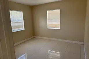 1942 Buchanan St, Hollywood, FL 33020 - Photo 3