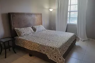 1985 S Ocean Dr, Hallandale Beach, FL 33009 - Photo 17