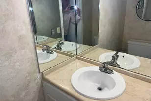 6289 Bay Club Dr, Fort Lauderdale, FL 33308 - Photo 13