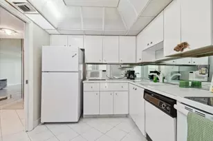 3080 N Course Dr, Pompano Beach, FL 33069 - Photo 5