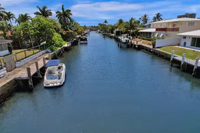 2051 Coral Reef Drive, Pompano Beach, FL 33062 - Photo 47