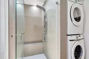 2051 Coral Reef Dr, Pompano Beach, FL 33062 - Photo 31