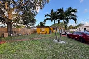 3913 SW 28th St, West Park, FL 33023 - Photo 7