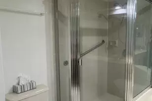 301 SW 158th Terrace, Pembroke Pines, FL 33027 - Photo 21