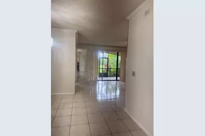 301 SW 158th Terrace #104, Hollywood, FL 33027 - Photo 11