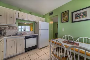 4151 NW 41st St, Lauderdale Lakes, FL 33319 - Photo 13