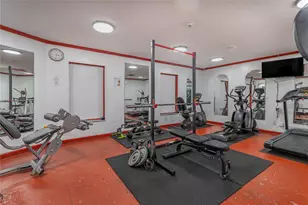 4151 NW 41st St, Lauderdale Lakes, FL 33319 - Photo 33