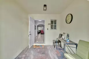 753 Imperial Lake Rd, West Palm Beach, FL 33413 - Photo 5