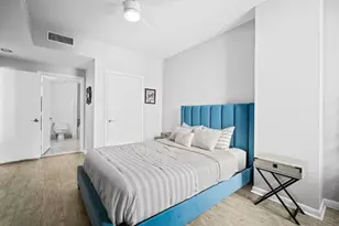 244 Biscayne Blvd, Miami, FL 33132 - Photo 13