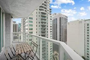 244 Biscayne Blvd, Miami, FL 33132 - Photo 23