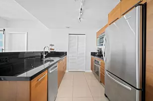 244 Biscayne Blvd, Miami, FL 33132 - Photo 5