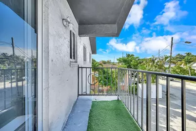 429 NW 10th Avenue, Miami, FL 33128 - Photo 25