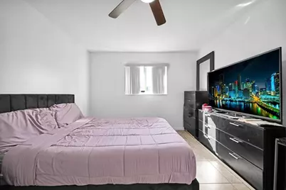 429 NW 10th Avenue, Miami, FL 33128 - Photo 9