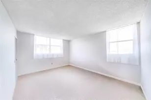 2860 Somerset Dr, Lauderdale Lakes, FL 33311 - Photo 13