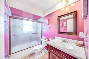 2860 Somerset Dr, Lauderdale Lakes, FL 33311 - Photo 15